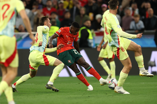 媒体与球迷 媒体与球迷